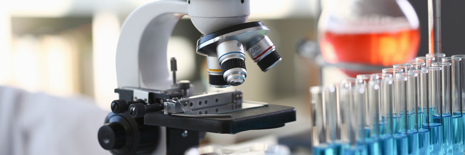 Laboratory service for contract analysis & chemical investigation Laboratory service for contract analysis & chemical investigation