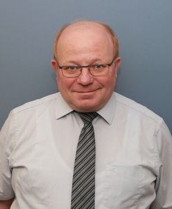 Prof. Dr. Gerald Ziegenbalg - CEO Prof. Dr. Gerald Ziegenbalg - CEO